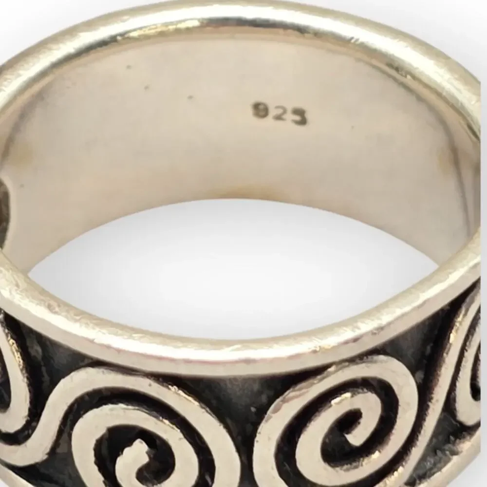 Silpada Solitaire Retired Sterling Silver Eternity Swirl Ring – Size 7.5 - Picture 12 of 13